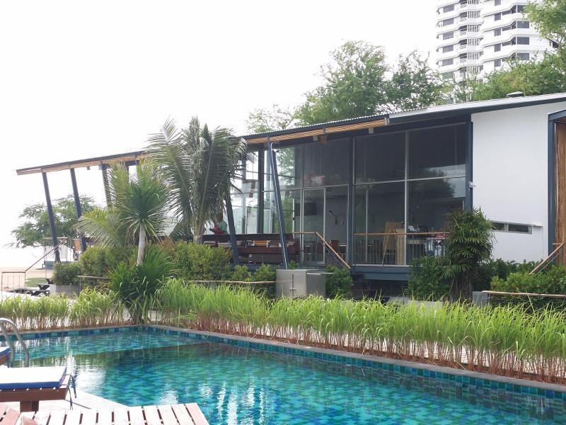 Hotel Lg Lemon Grass Na Chom Thian Exterior foto