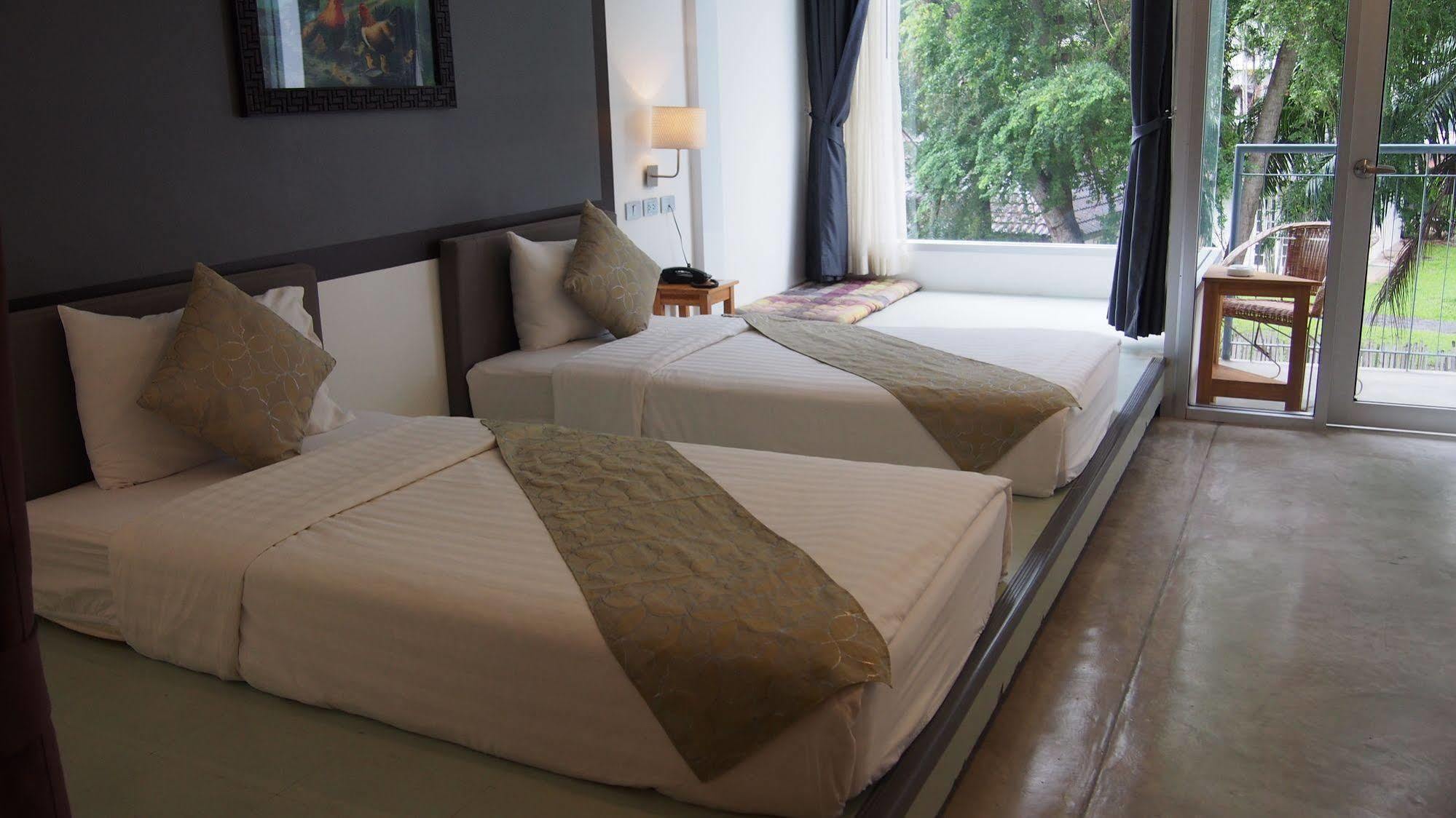 Hotel Lg Lemon Grass Na Chom Thian Exterior foto